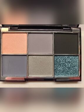Wayne Goss PEARL MOONSTONE Eyeshadow Palette